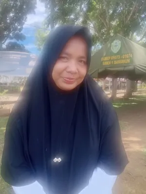 EMMI DESLINA HASIBUAN,S.Pd