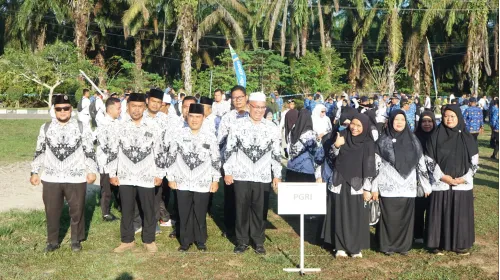 Upacara Peringatan Hari Ulang Tahun ke-80 Republik Indonesia 
